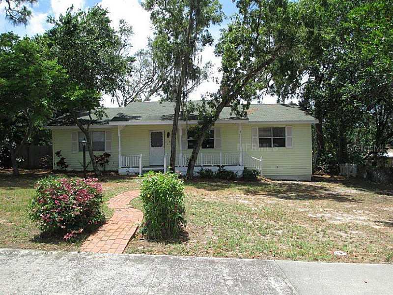 1304 E Court St., Tarpon Springs, FL 34689