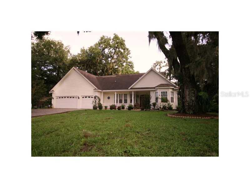 1201 Dalzie Dr., Valrico, FL 33594
