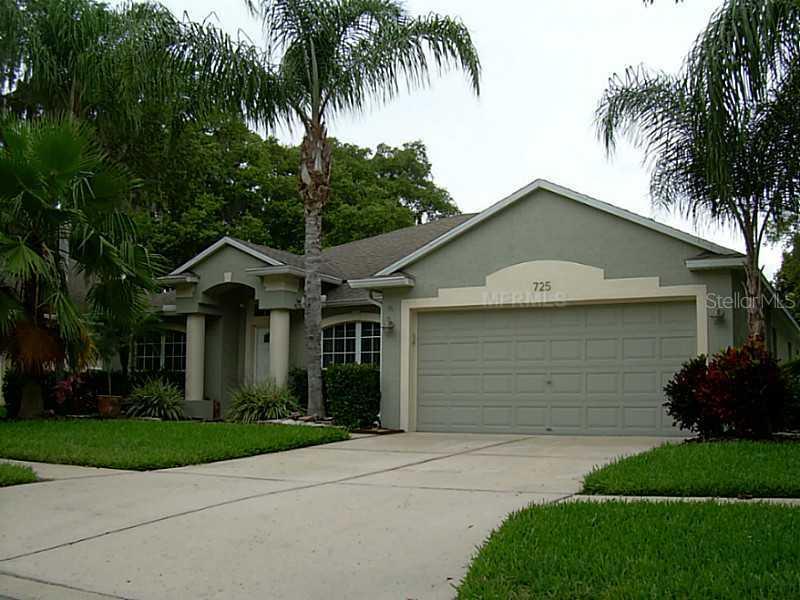 725 Berry Bramble Dr., Brandon, FL 33510
