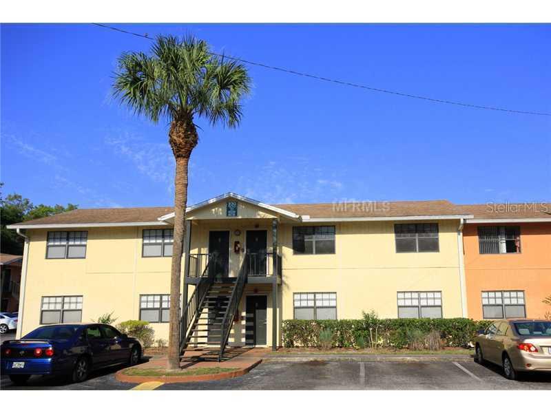 320 Oak Rose Ln. #201, Tampa, FL 33612