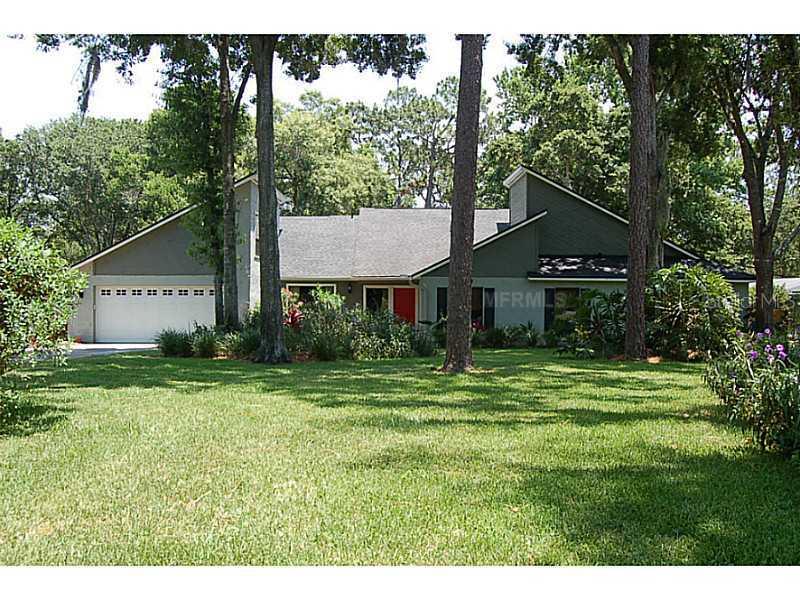 17503 Mallard Ct., Lutz, FL 33559