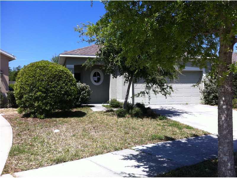 929 Windton Oak Dr., Ruskin, FL 33570