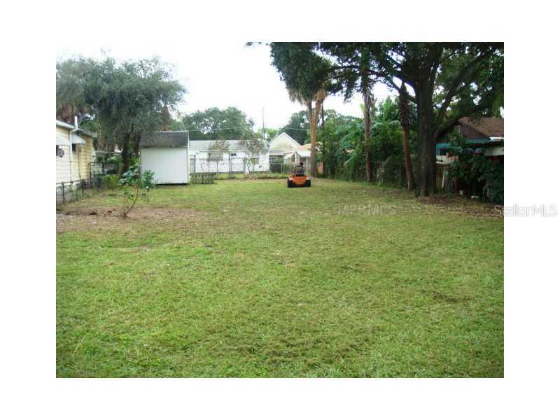 2011 Stuart St., Tampa, FL 33605