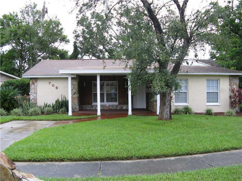 706 Holly Ter., Brandon, FL 33511