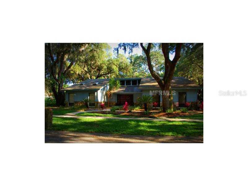 2501 High Oaks Ln., Lutz, FL 33559