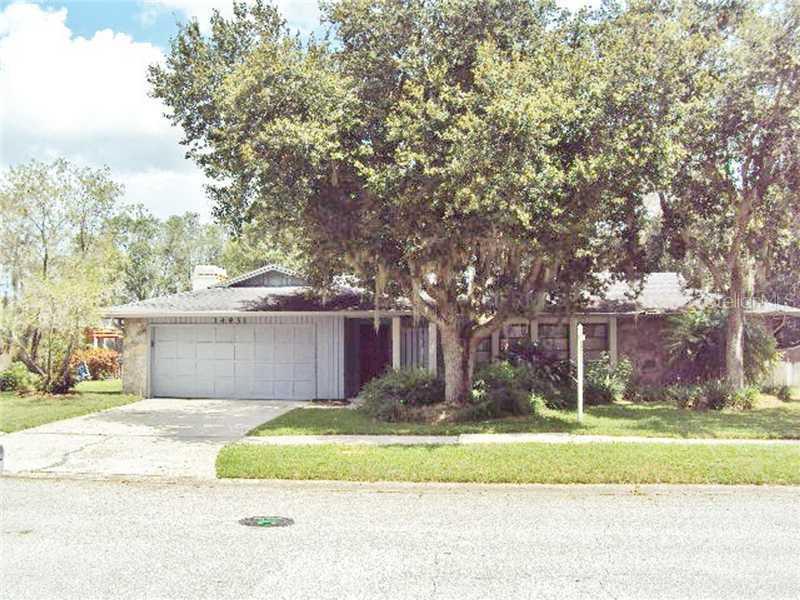 14931 Lake Forest Dr., Lutz, FL 33559