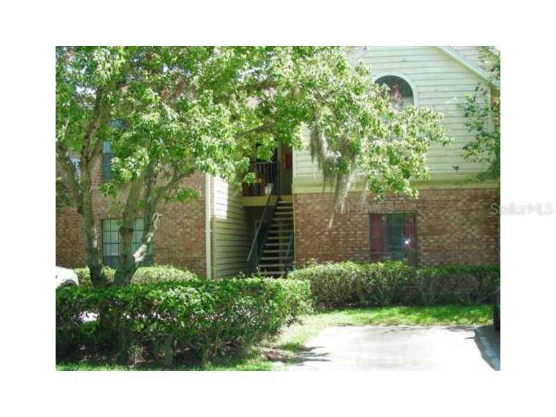 8713 Fancy Finch Dr. #202, Tampa, FL 33614