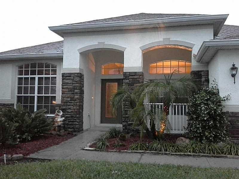 6814 Cromwell Garden Dr., Apollo Beach, FL 33572