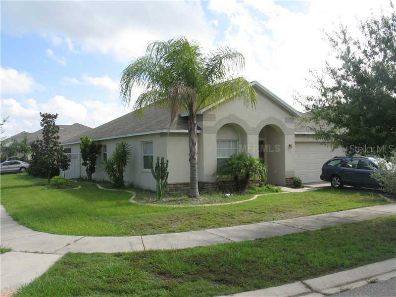 106 Smokey Hill Ave., Ruskin, FL 33570