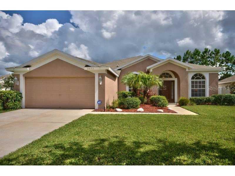 2022 Heritage Crest Dr., Valrico, FL 33594