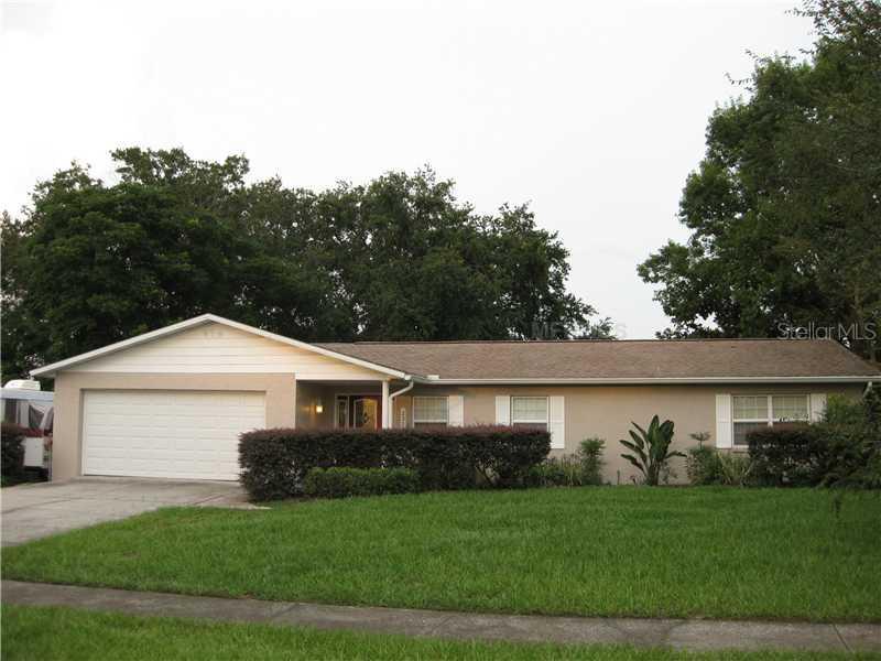 2322 Leonard Dr., Seffner, FL 33584