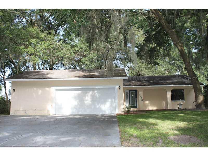 7708 Rolling Grove Dr., Lakeland, FL 33810