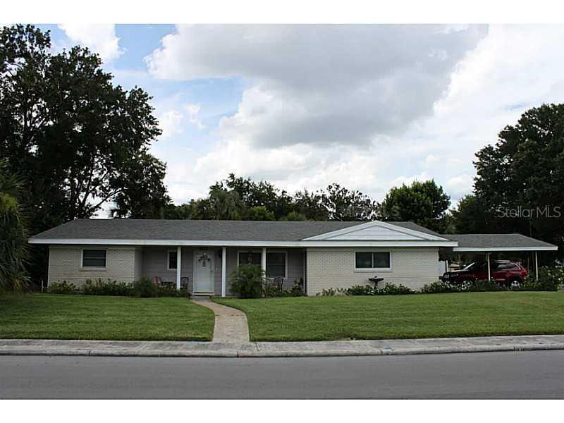 2023 Leisure Dr., Winter Haven, FL 33881