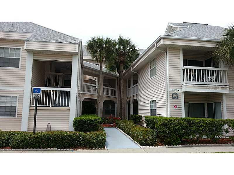 6907 Stonesthrow Cir. #2204, St Petersburg, FL 33710