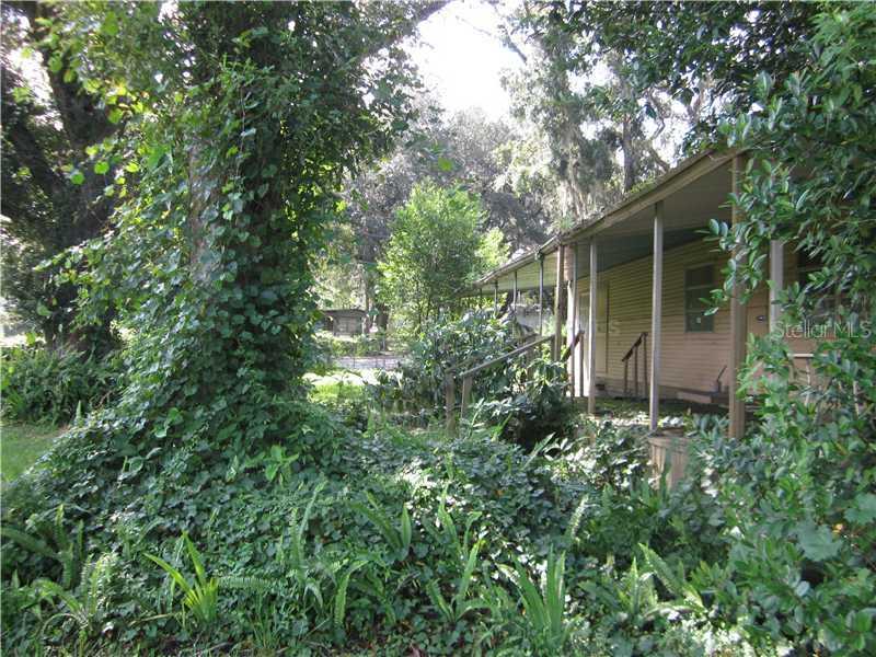 10833 Old Hillsborough Ave., Tampa, FL 33610