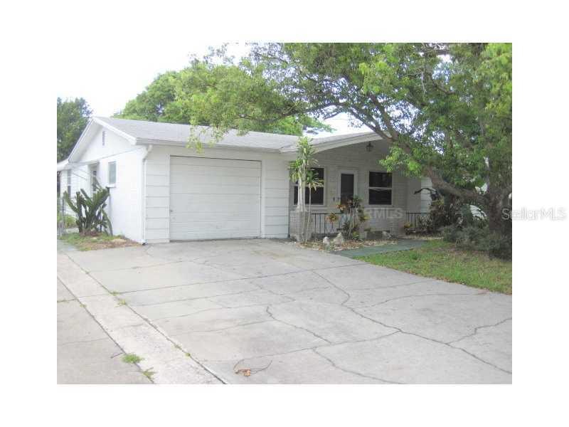 1019 Hilton Ln., Holiday, FL 34691