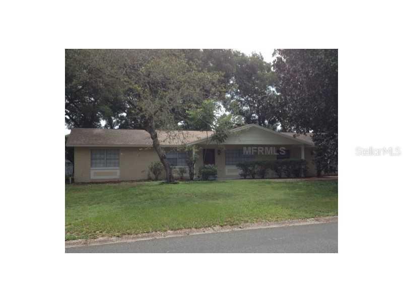 1419 Berkshire Dr., Brandon, FL 33511