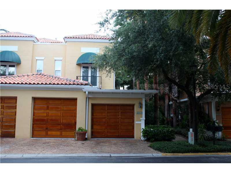 1129 Abbeys Way, Tampa, FL 33602