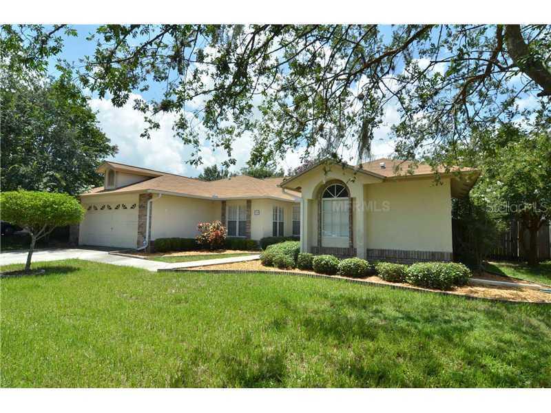 954 Wicketrun Dr., Brandon, FL 33510