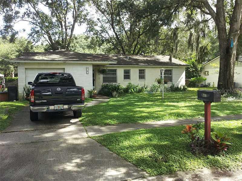 218 Circle Hill Dr., Brandon, FL 33510