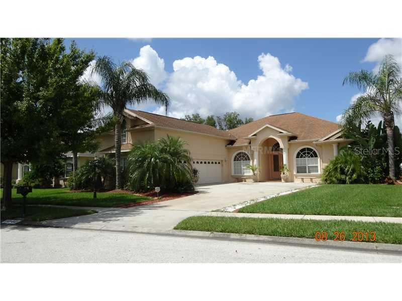 1040 Carriage Park Dr., Valrico, FL 33594