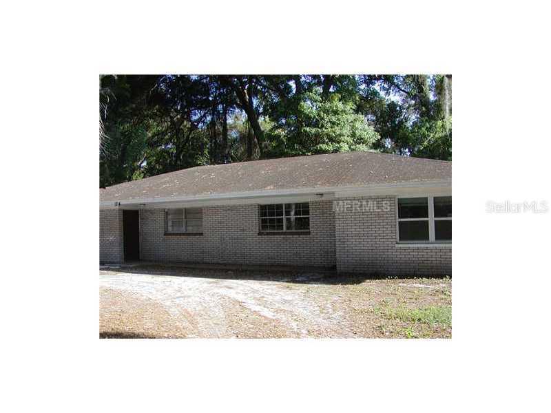 1214 Sage Wood Dr., Seffner, FL 33584