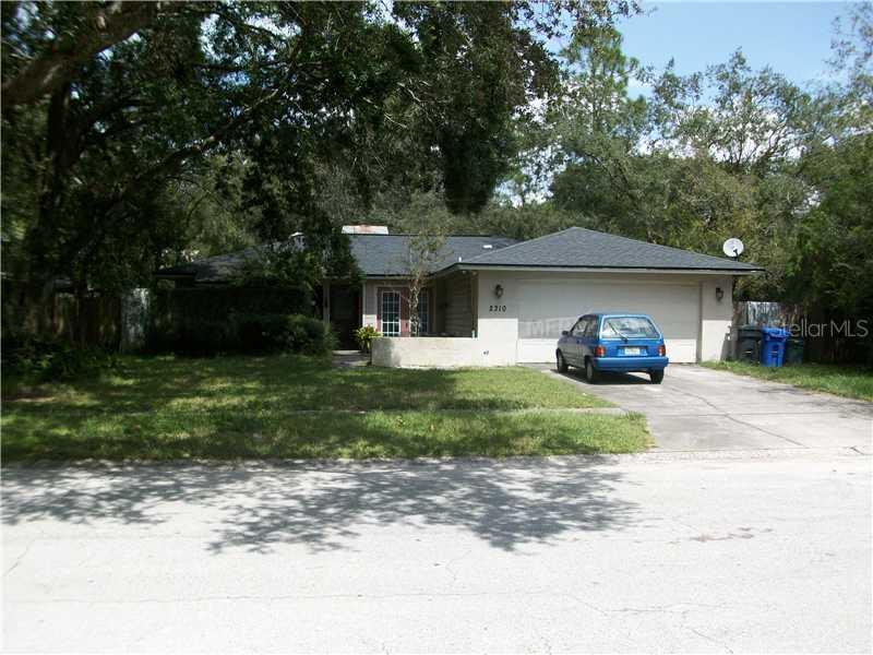 2310 Southern Lites Ave., Lutz, FL 33549