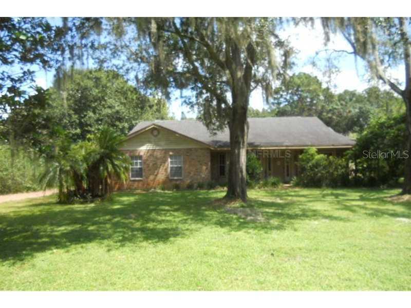 1204 Country Close Dr., Lutz, FL 33548