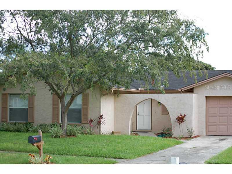 401 Silver Hill Dr., Valrico, FL 33594