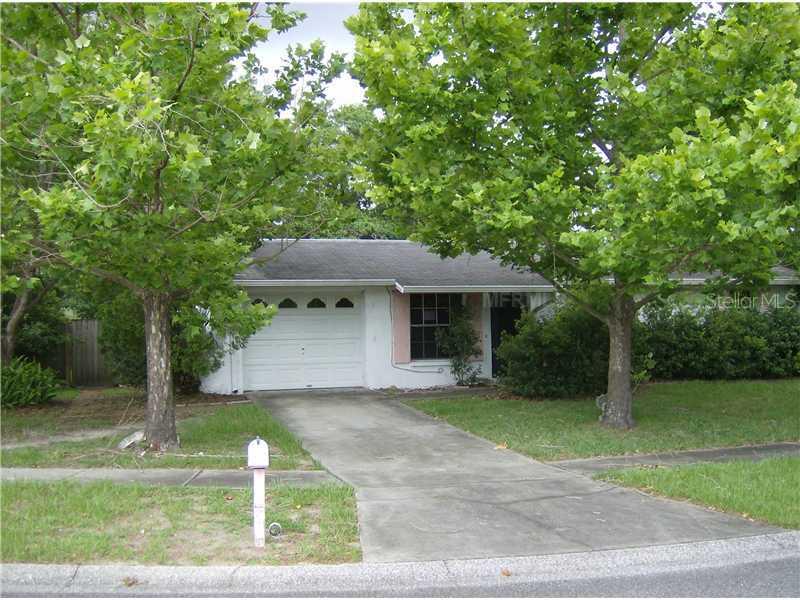 902 Balmoral Pl., Valrico, FL 33594