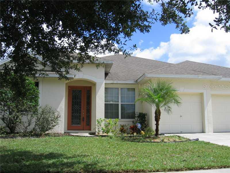 527 Cedar Waxwing Dr., Brandon, FL 33510