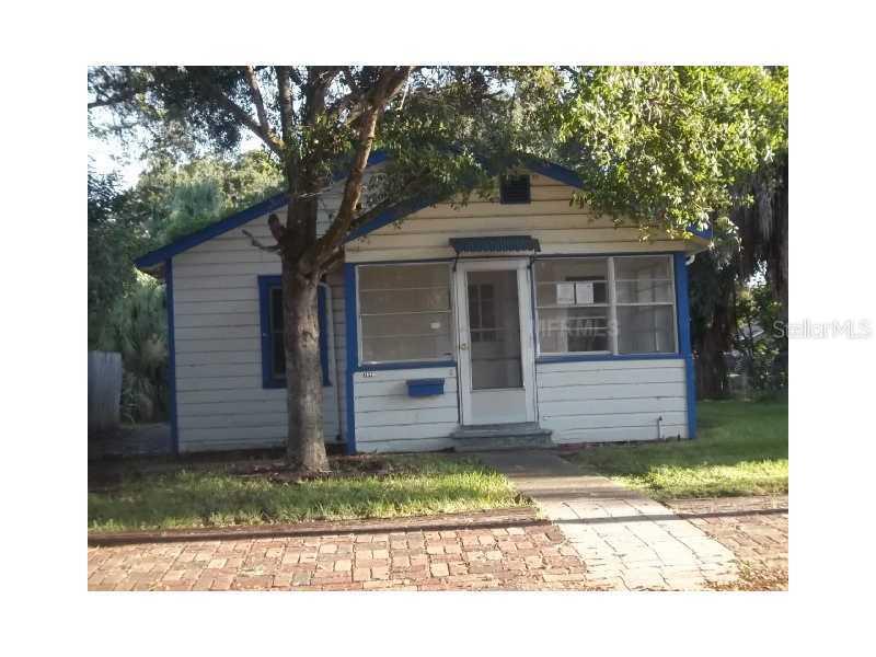 1110 19th Ave., Bradenton, FL 34205