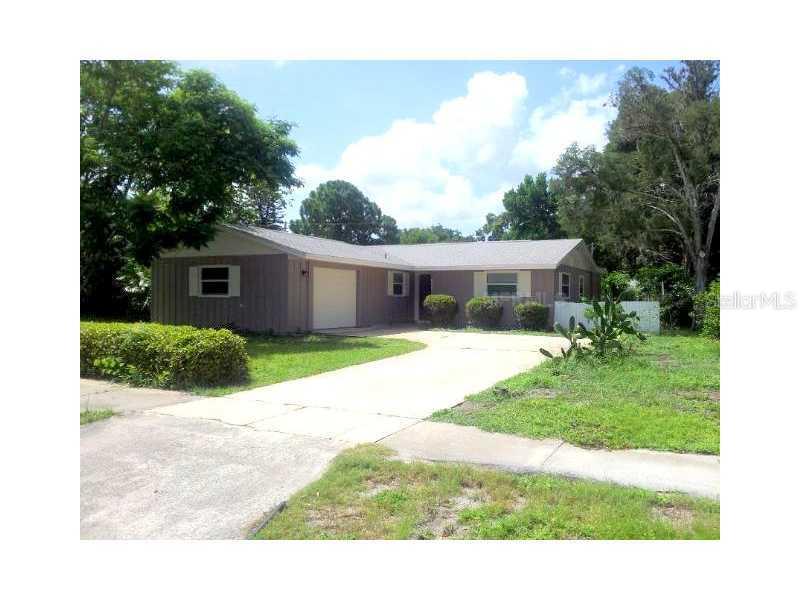 6220 9th Ave., Gulfport, FL 33707