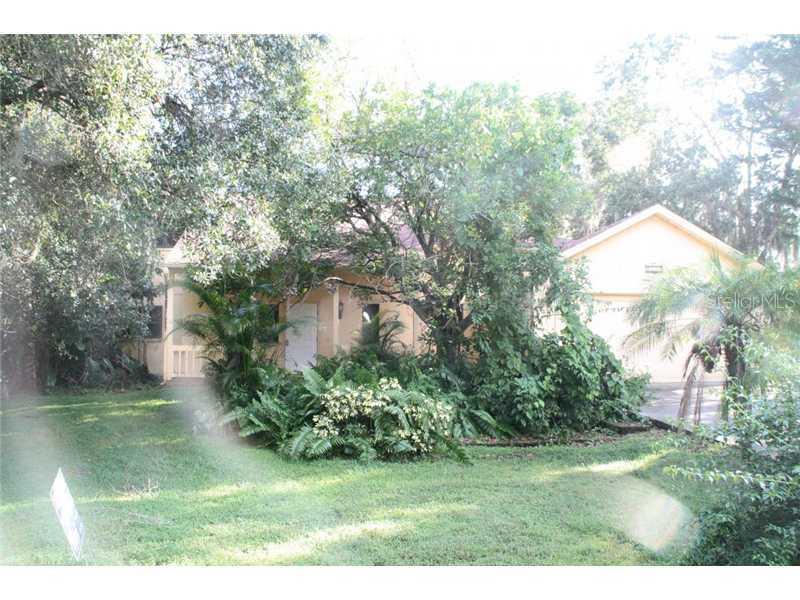 4734 Little John Tr., Sarasota, FL 34232