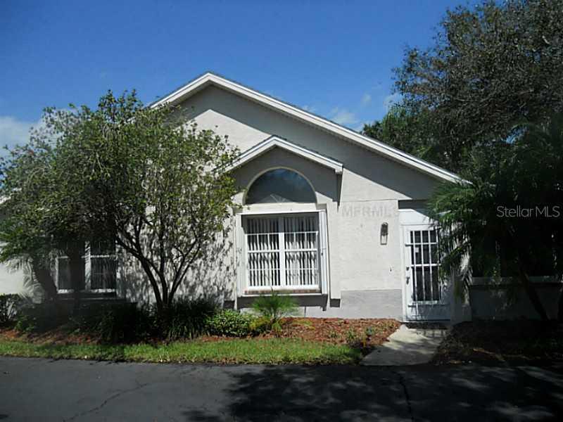 1111 Golfview Woods Dr., Ruskin, FL 33573