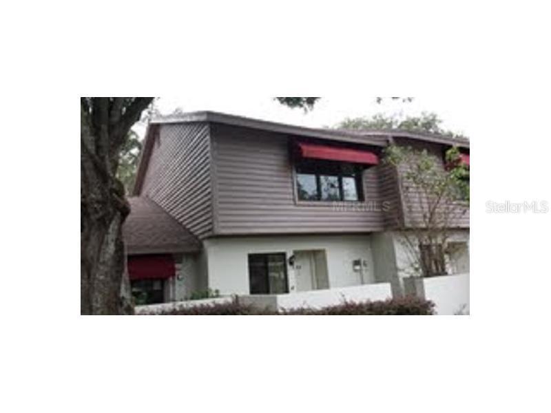 810 Oak Park Pl., Brandon, FL 33511