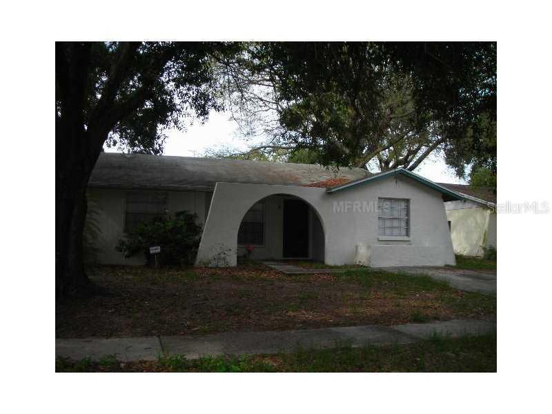 2202 Dumbarton Way, Valrico, FL 33594