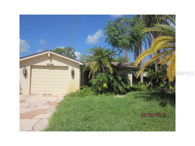 1635 Dartmouth Dr., Holiday, FL 34691