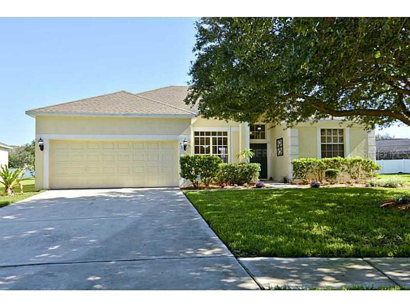 807 Innergary Pl., Valrico, FL 33594