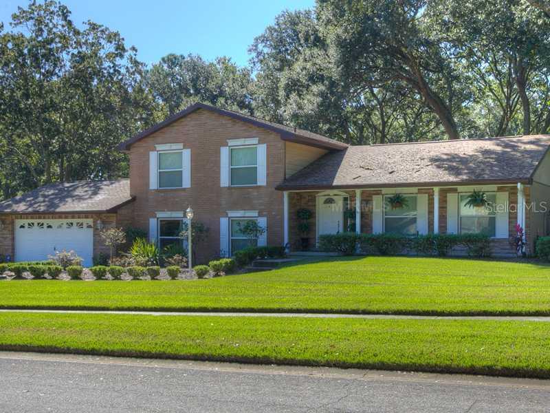 2505 Regal Oaks Ln., Lutz, FL 33559