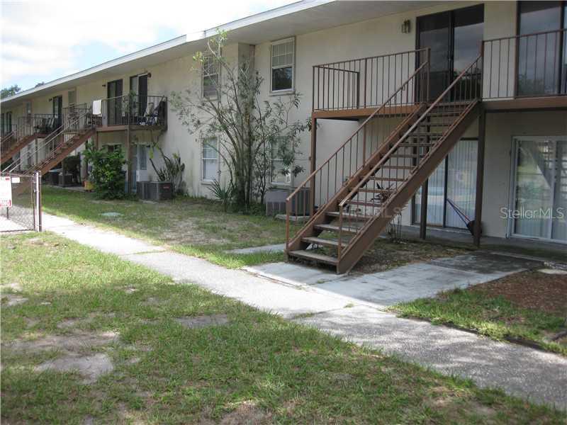 5308 Whiteway Dr., Temple Terrace, FL 33617