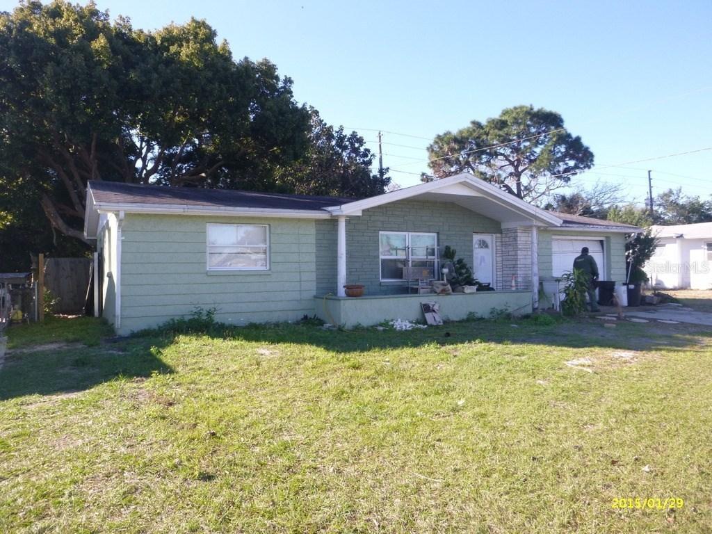 3752 Beacon Square Dr., Holiday, FL 34691