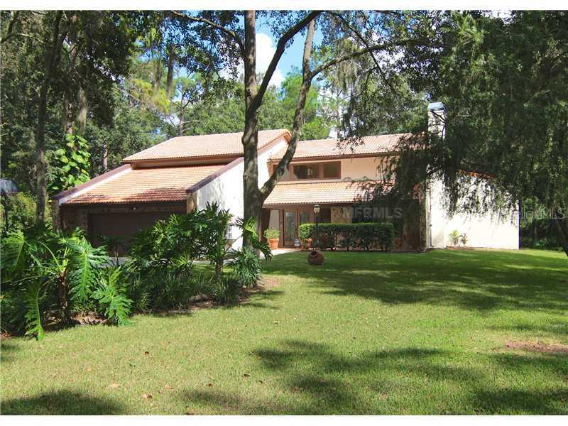 17511 Mallard Ct., Lutz, FL 33559