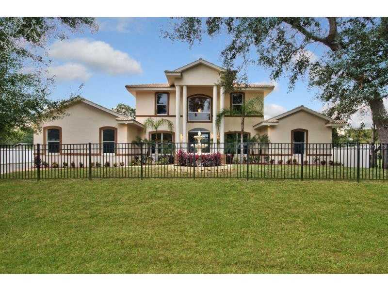 793 Duque Rd., Lutz, FL 33549