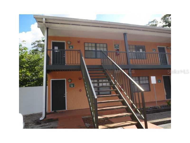 321 Oak Rose Ln. #210, Tampa, FL 33612