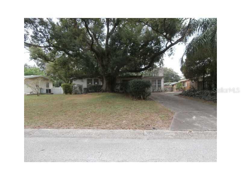 9808 N 55th St., Temple Terrace, FL 33617