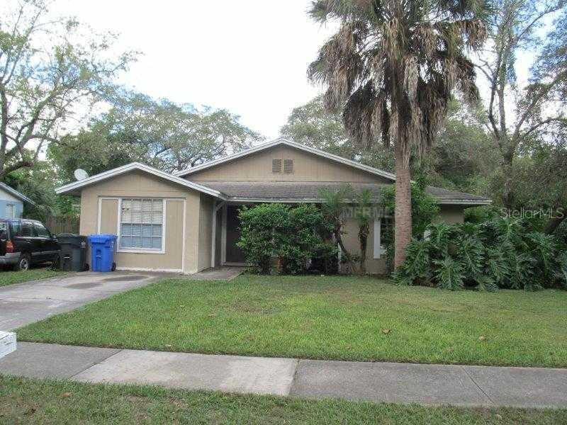 911 Kirkcaldy Way, Valrico, FL 33594