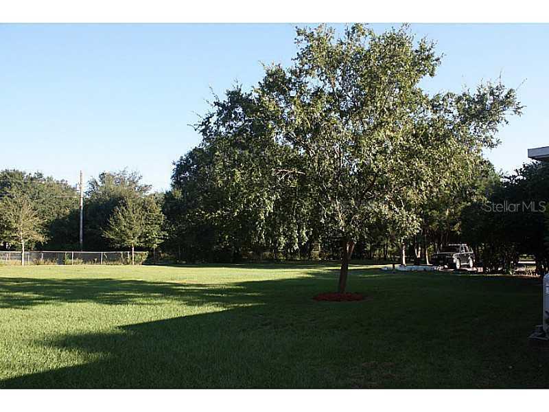 30424 Annadale Dr., Zephyrhills, FL 33545