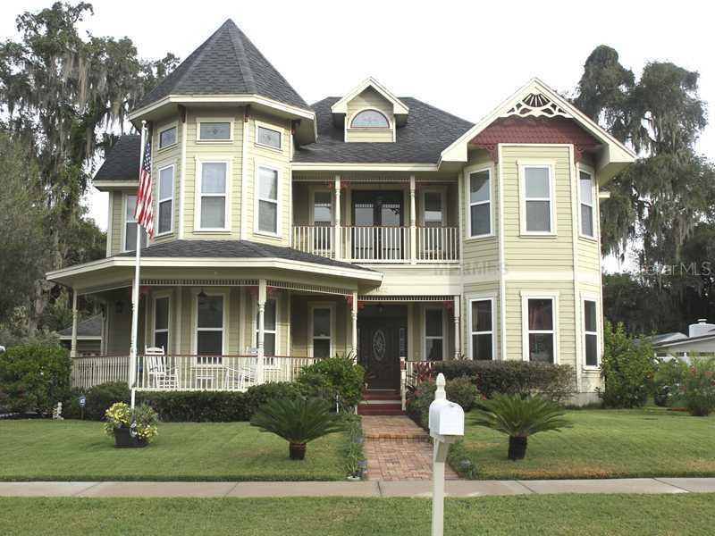 622 Limona Woods Dr., Brandon, FL 33510