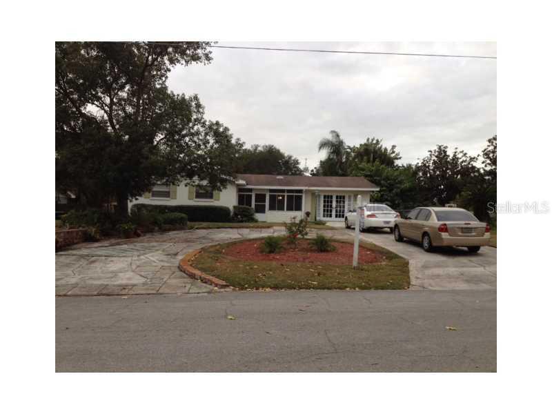 705 S Winona Ave., Lake Alfred, FL 33850